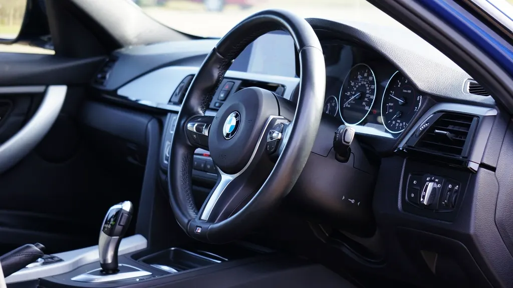 تابلوه BMW